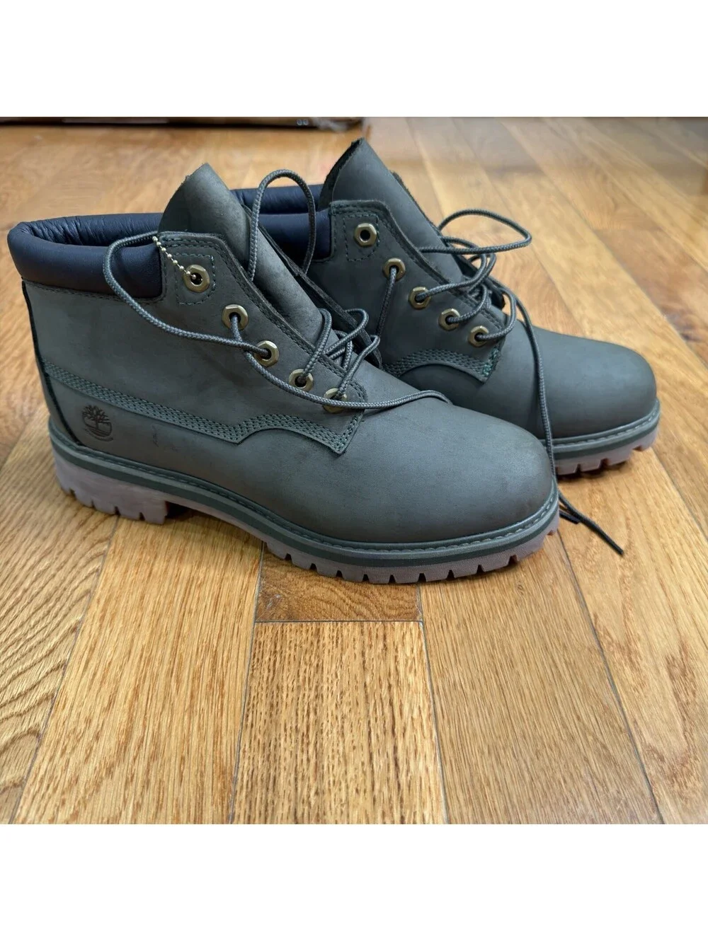 Size 8 US Men’s Timberland ReBOTL Waterproof 6” Boots Gray Nubuck  Green